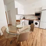 Aires De - Spacious 2-bedroom * Valence