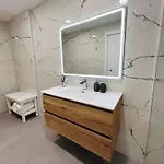 Aires De - Spacious 2-bedroom * Valence