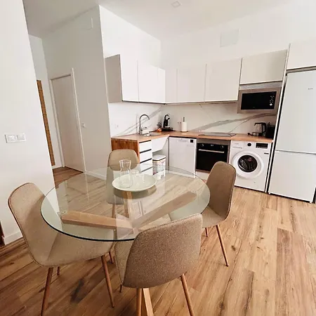 Aires De - Spacious 2-bedroom * ולנסיה