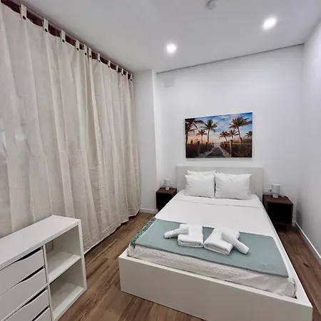 Aires De Апартаменты Валенсия